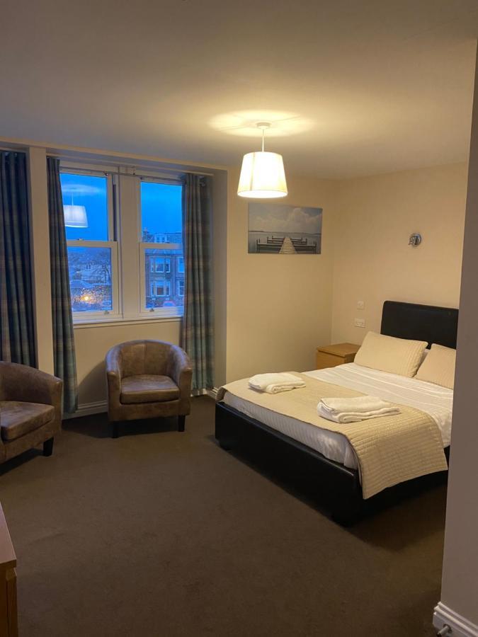 Hillside Dunbar Hotel 3*